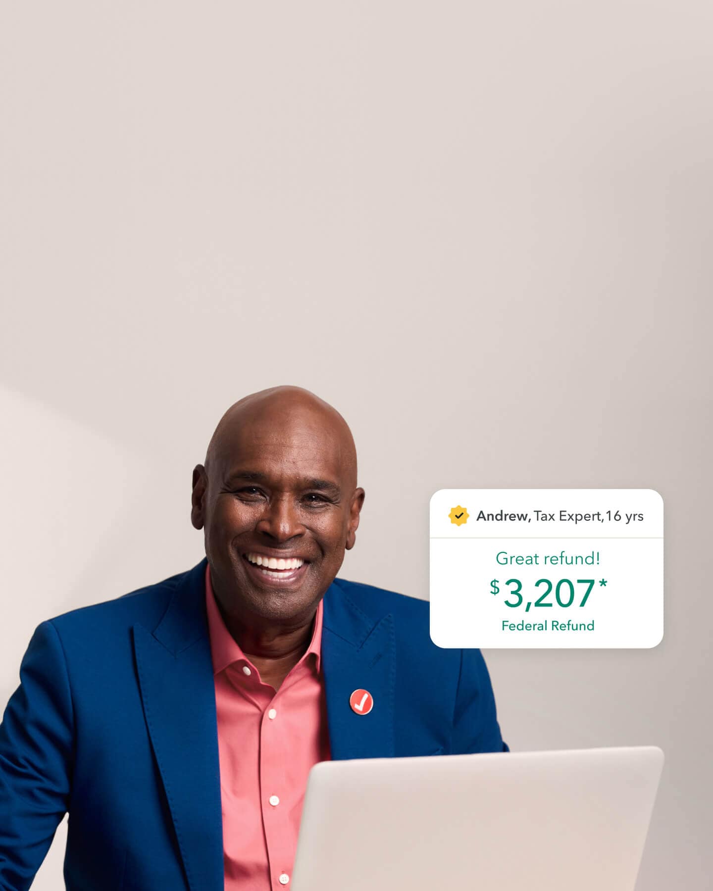 Andrew, a tax expert with 16 years’ experience, is ready to help with your taxes.